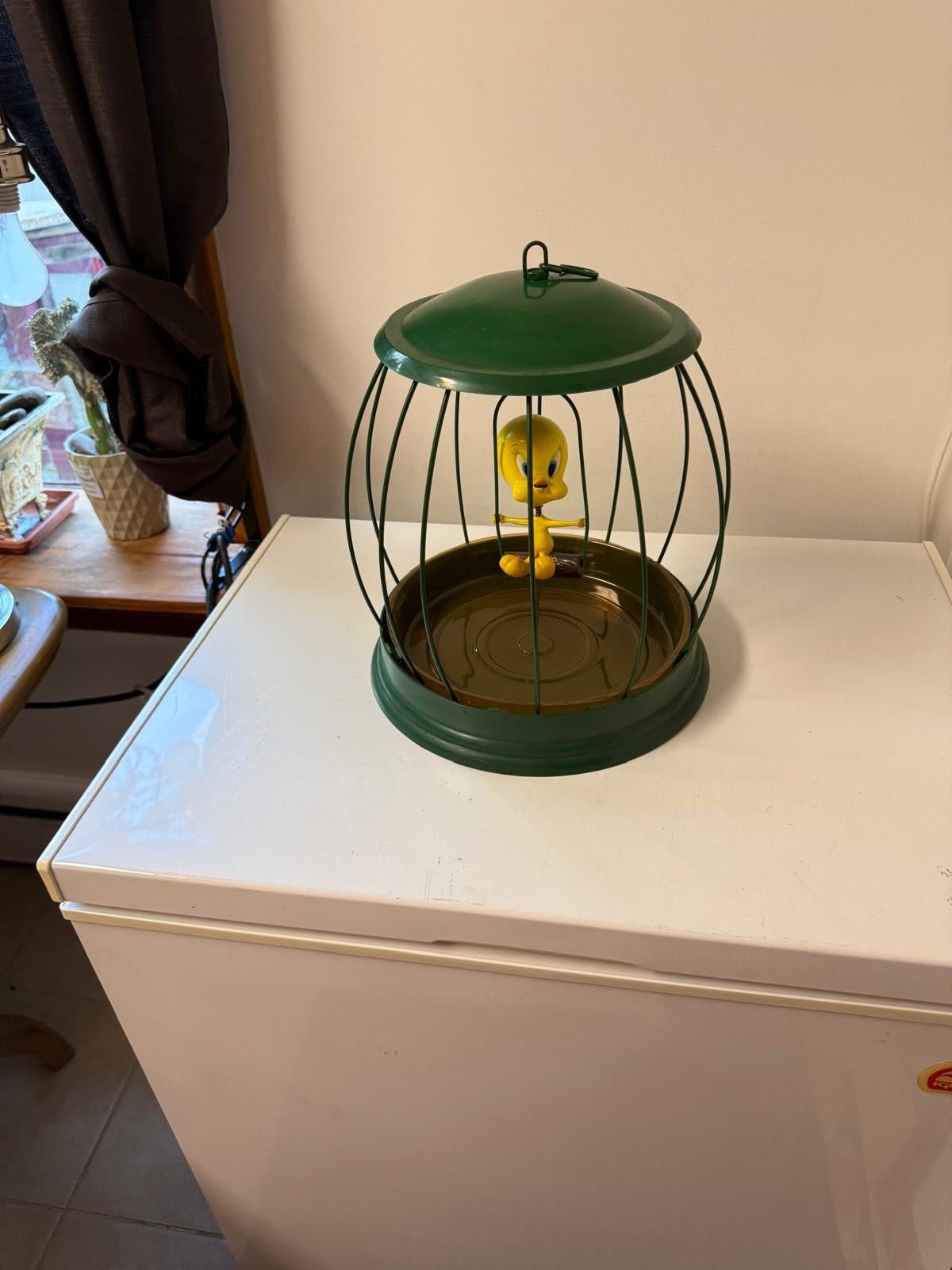 Vtg Tweety Bird Bird Feeder OBO