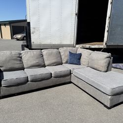 Sectional Couch 