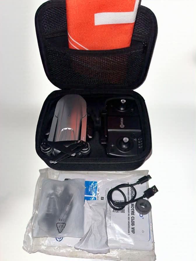 Contixo F28 GPS Drone W Remote Controller - Silver fully tested and functional!
