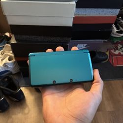 Nintendo 3ds Aqua 