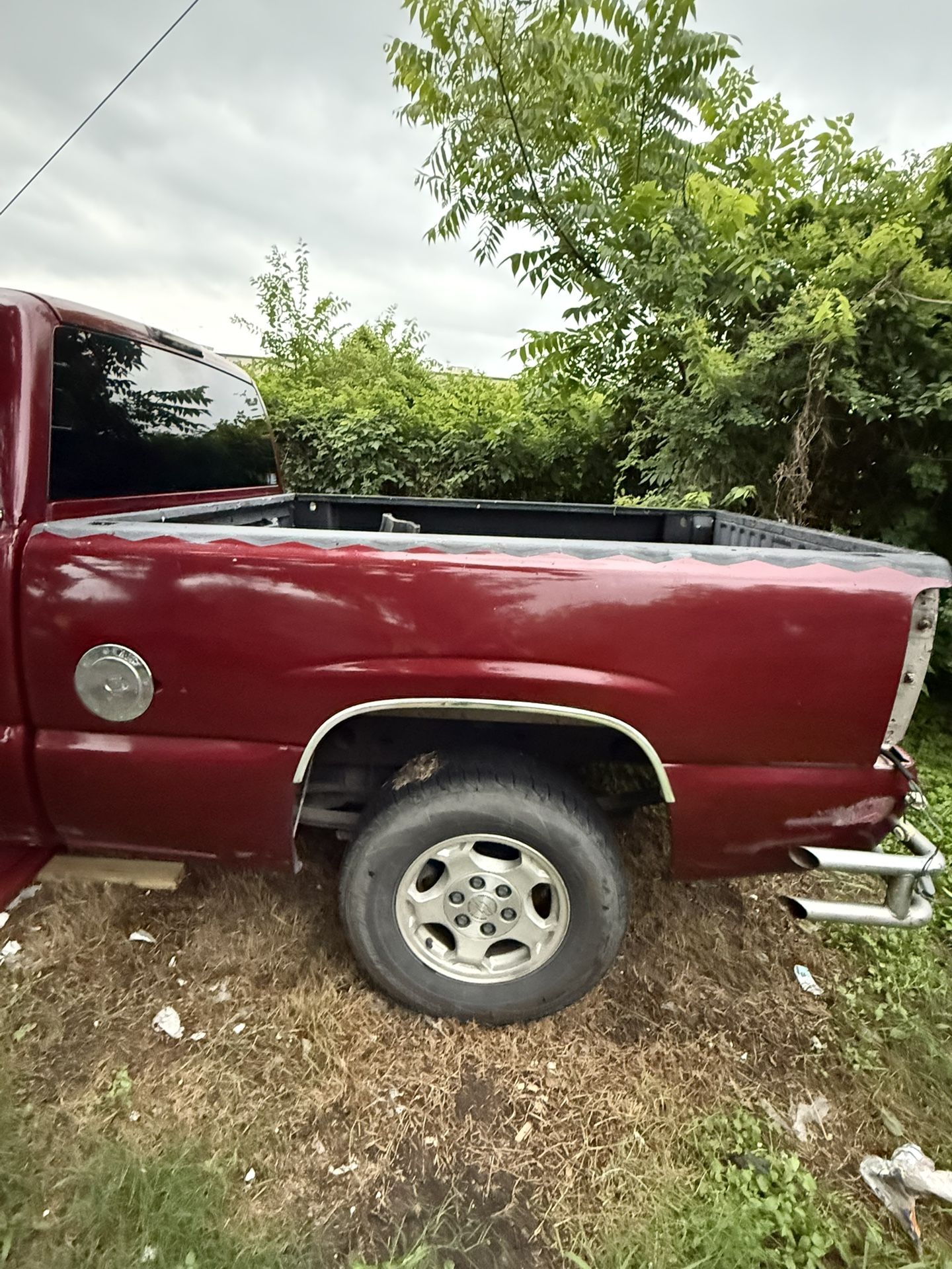 99 -06 Silverado Bed