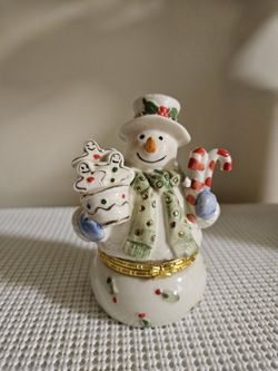 ITEM IS AVAILABLE Snowman Jewelry Box Pill Box Van Nuys Pickup Firm Price