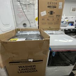 Kenmore Washer And Dryer Set In White New Open Box 