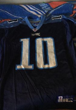 Titans football jersey