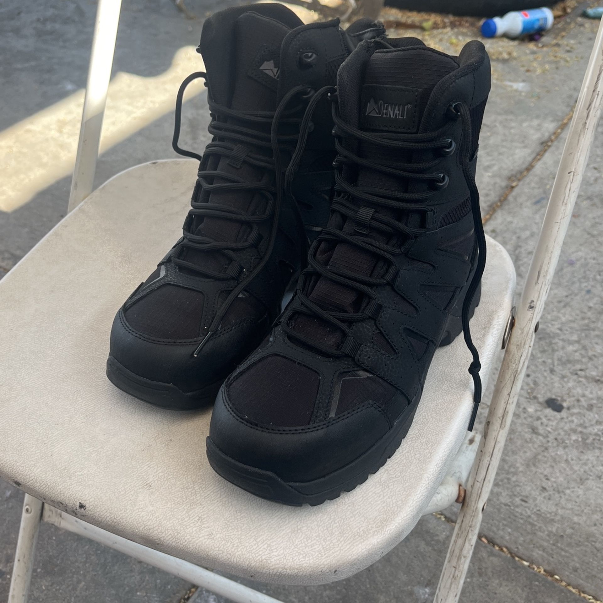 Hard Toe Water Resistant Boots