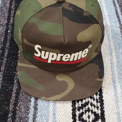 Supreme Underline 5-panel Woodland Camo