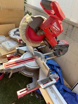 M18 FUEL 18V Lithium-Ion Brushless Cordless 10 in. Dual Bevel Sliding Compound Miter Saw, Stand, 12.0 M18 Battery, Charger