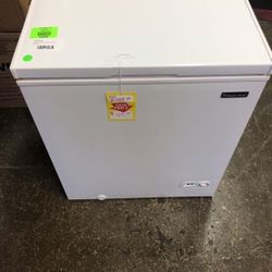 Magic Chef Freezer HMCF5W4