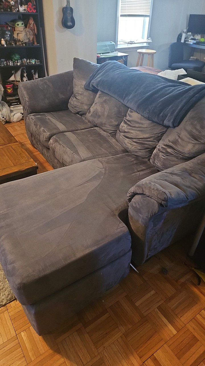 L-shaped Blue-gray Couch