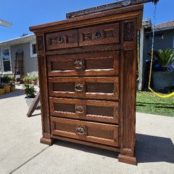 Dresser/ Antique