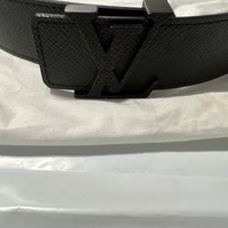 Louis Vuitton Initials Belt Taiga Ardoise