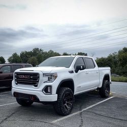 2020 GMC Sierra 1500 SLE Truck