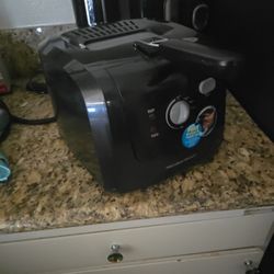DEEP FRYER 