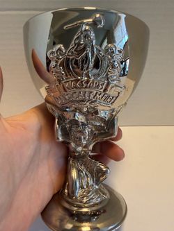 Caesars Palace Las Vegas Magical Empire Silver Zodiac Chalice / Recuerdo de Casino Colección