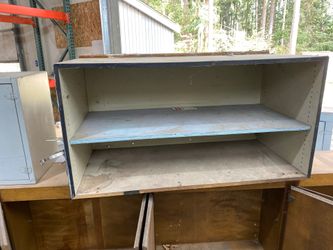 Free cabinet