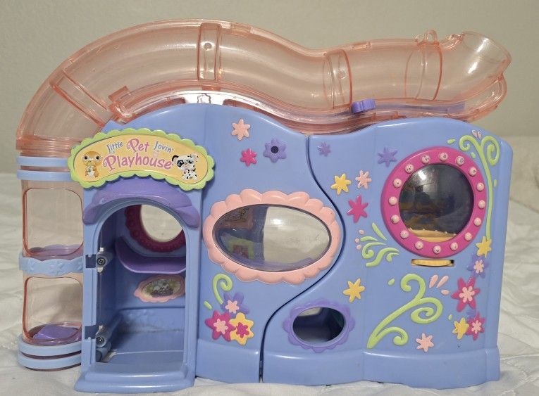 Littlest Pet Shop Little Lovin Playhouse 
