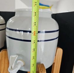 Ceramic Water Dispenser with stand