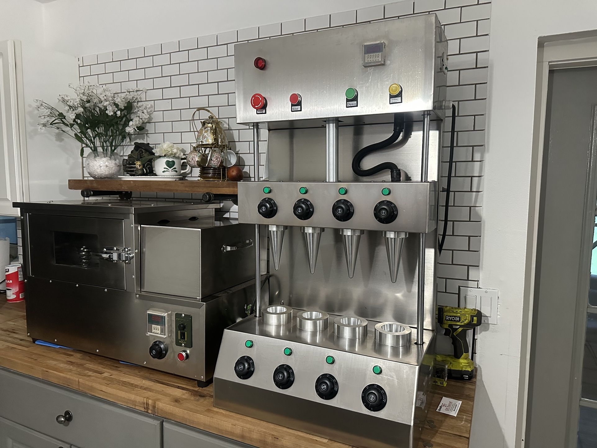 110V Hot Commercial Pizza Cone Forming Making Maker Machine + 4 Molds 3KW And Oven