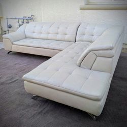 Saporini (Rossini) Italian Leather Sectional - Delivery Available