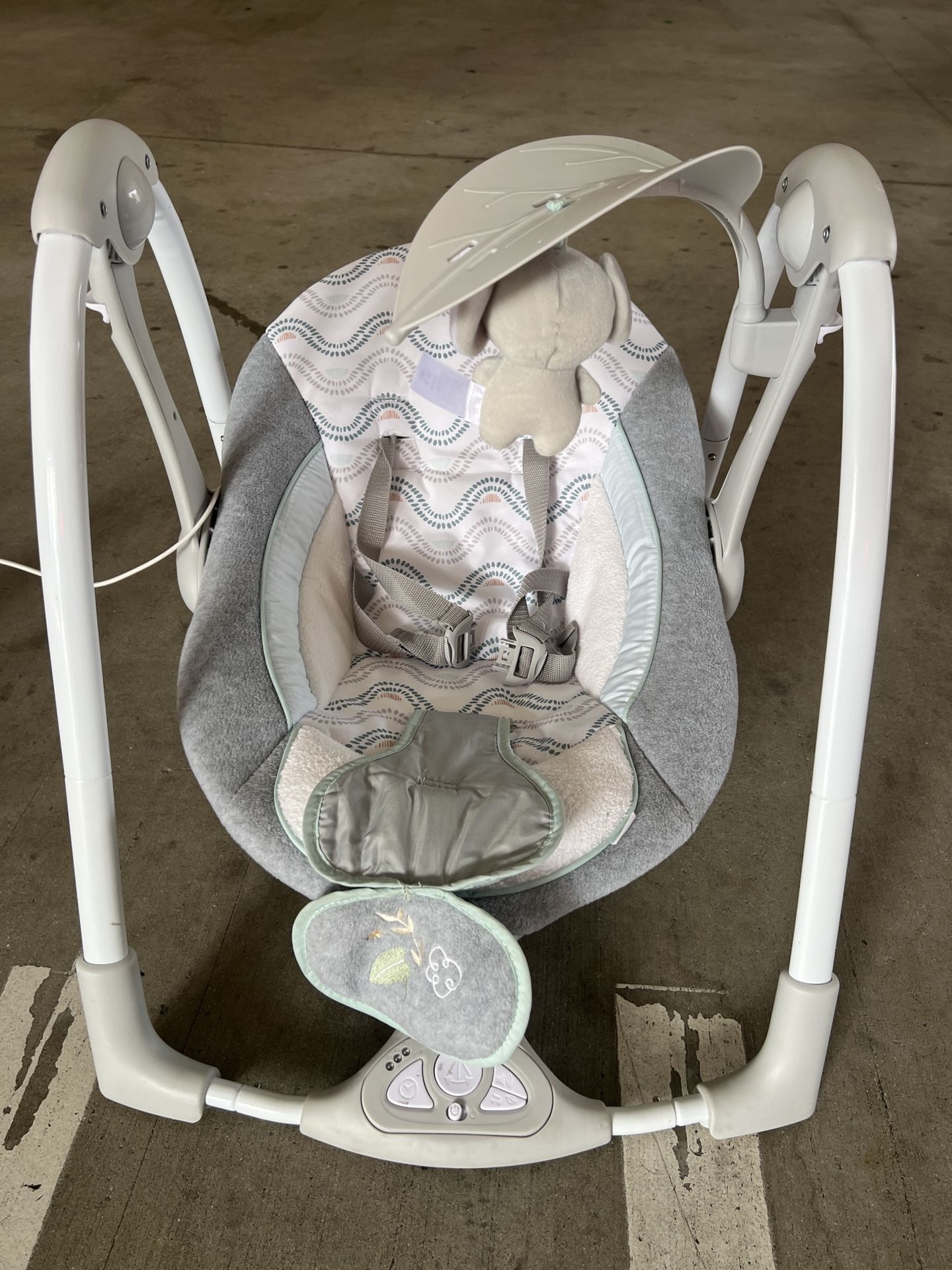 Ingenuity Convert Me 2-in-1 Portable Vibrating Baby Swing Nash