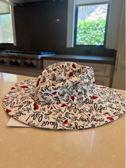 Diane von Furstenberg "Love is Life" sun hat