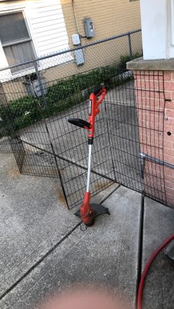 Black & Decker electric weed wacker