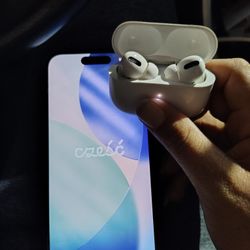 Iphone 15 And Airpod Pros 