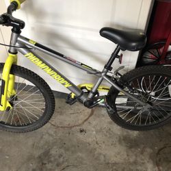 Diamondback Venom Jr. 20 Inch Bike for Sale in Rosemead CA