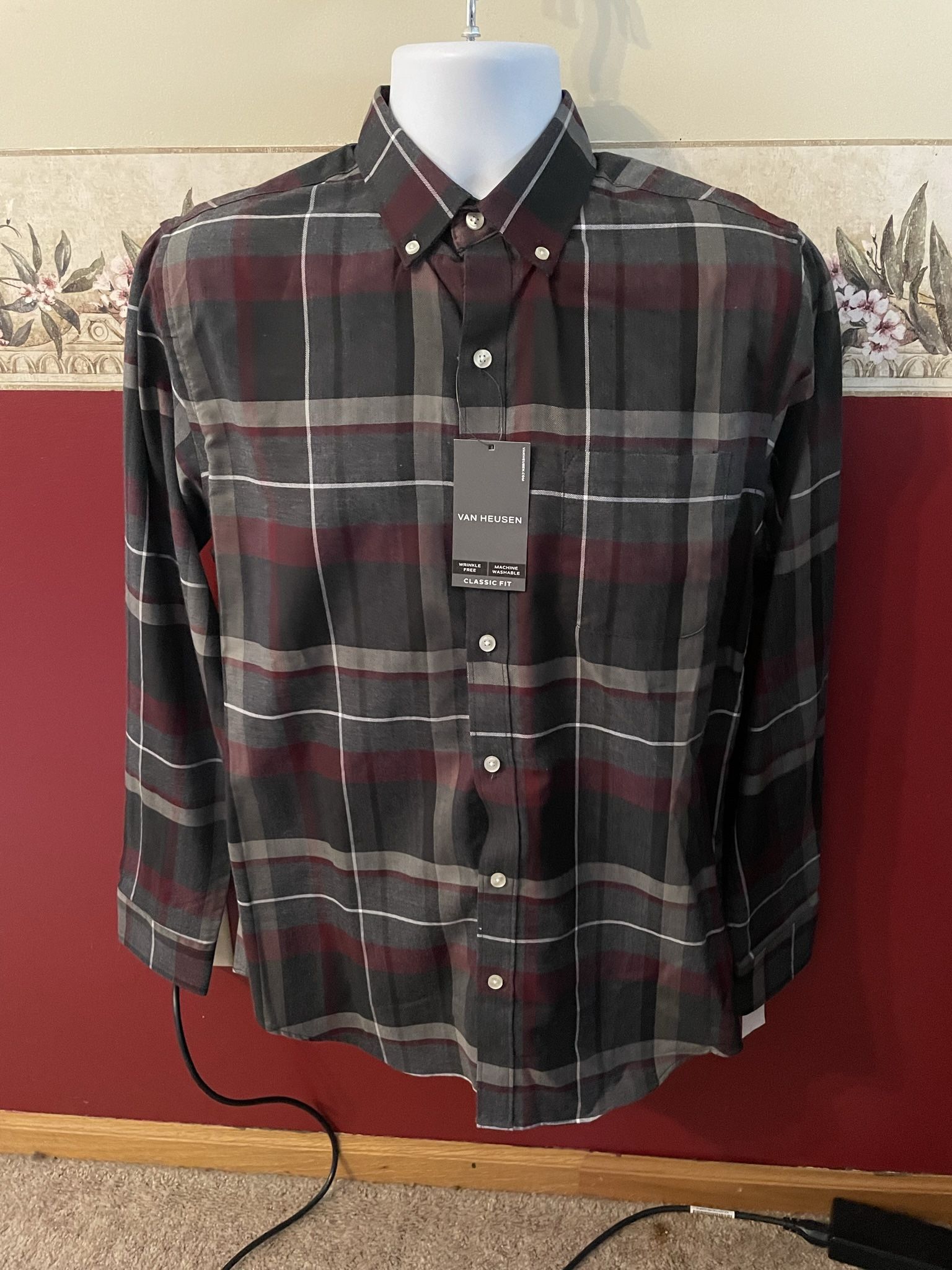 NWT Van Heusen Button Shirt 