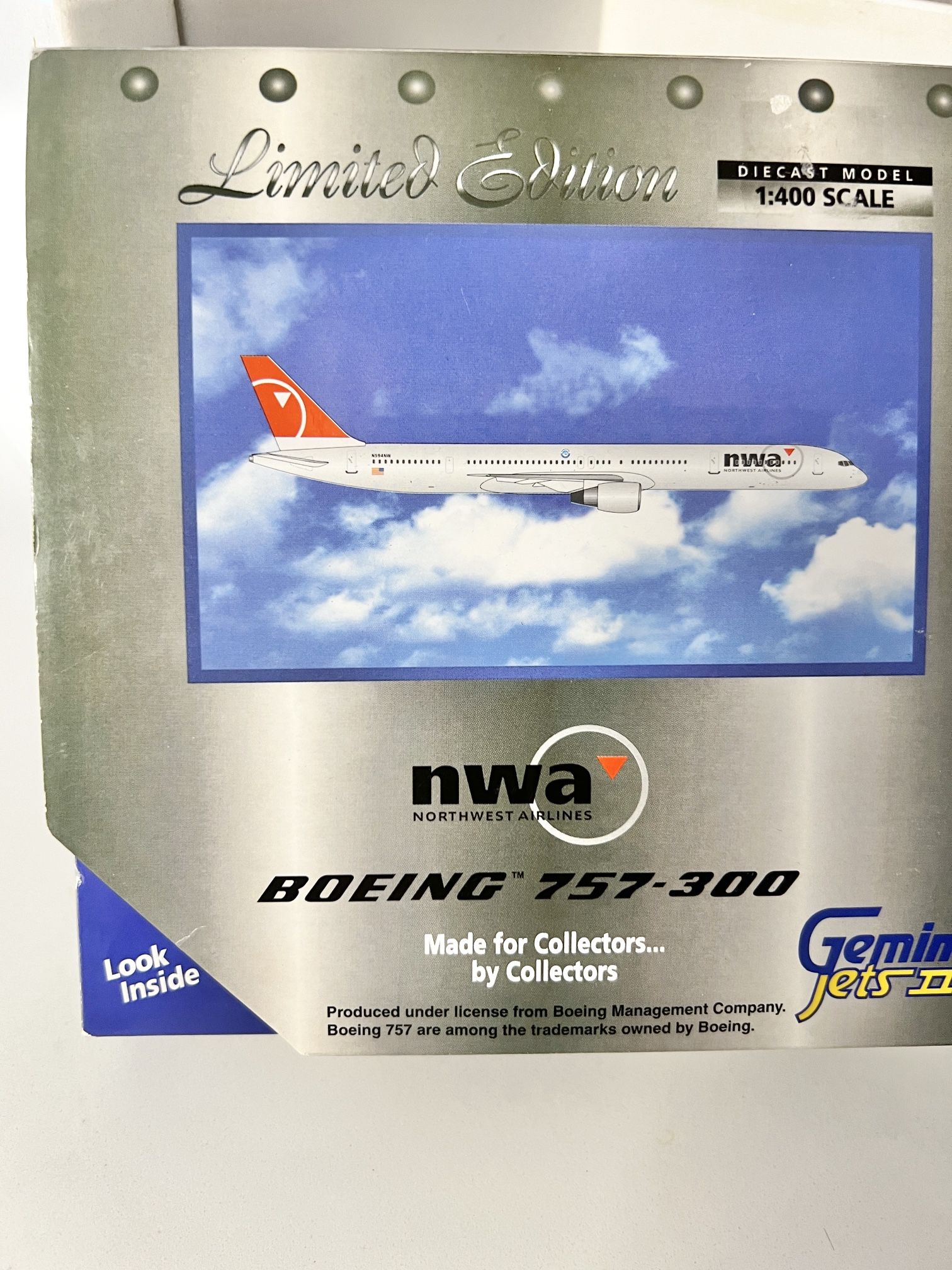 Gemini Jets Boeing 757-300 Northwest Airlines 1/400 Model Plane
