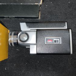 1960’s Vintage Kodak Zoom 8 Reflex Camera