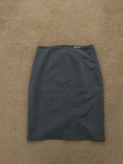 Pencil skirts - size 6 - black and gray