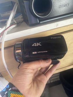 4k Polaroid with touchscreen