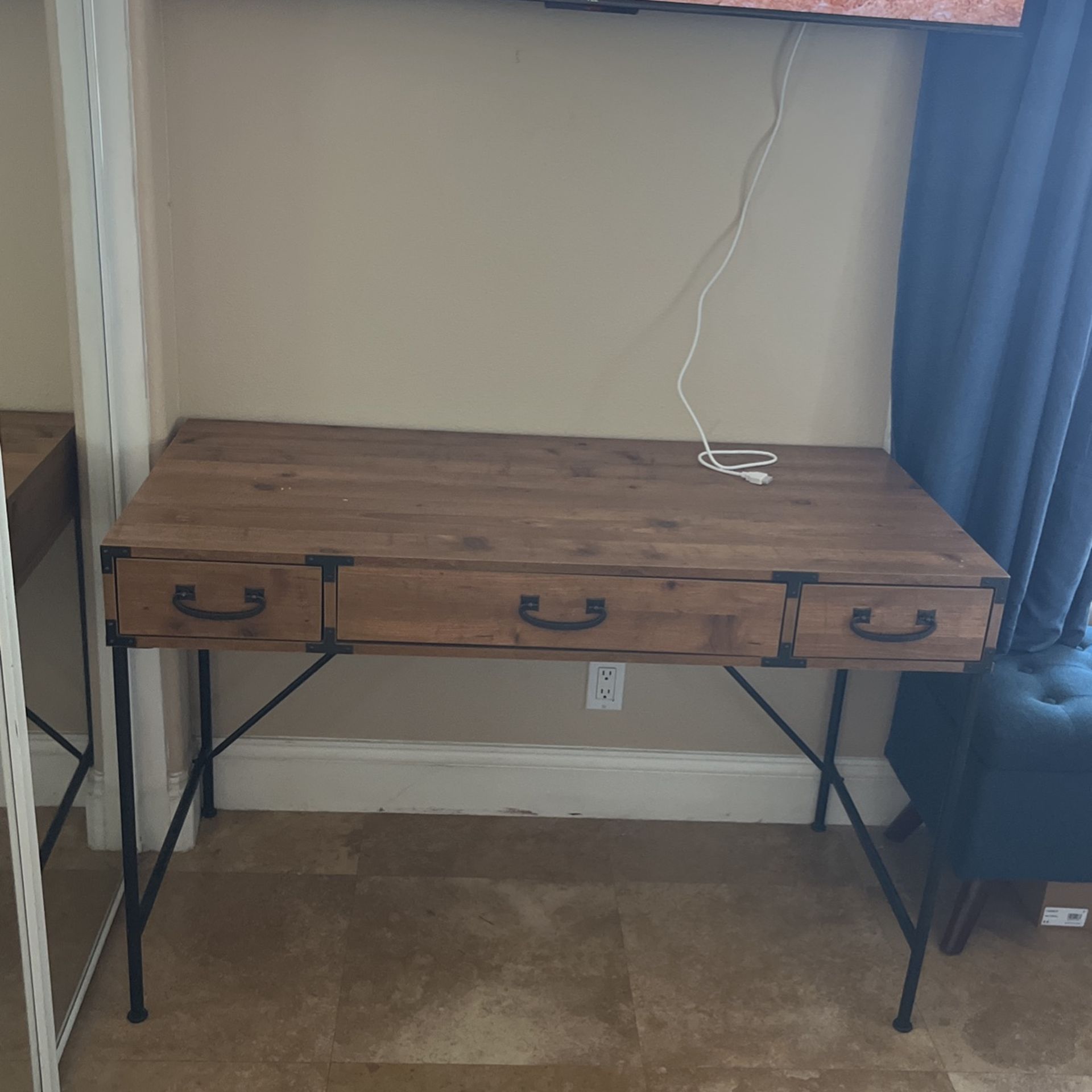 Three Drawer Desk With Metal Legs