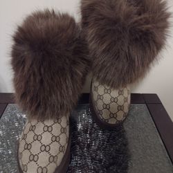Fluffy Boots