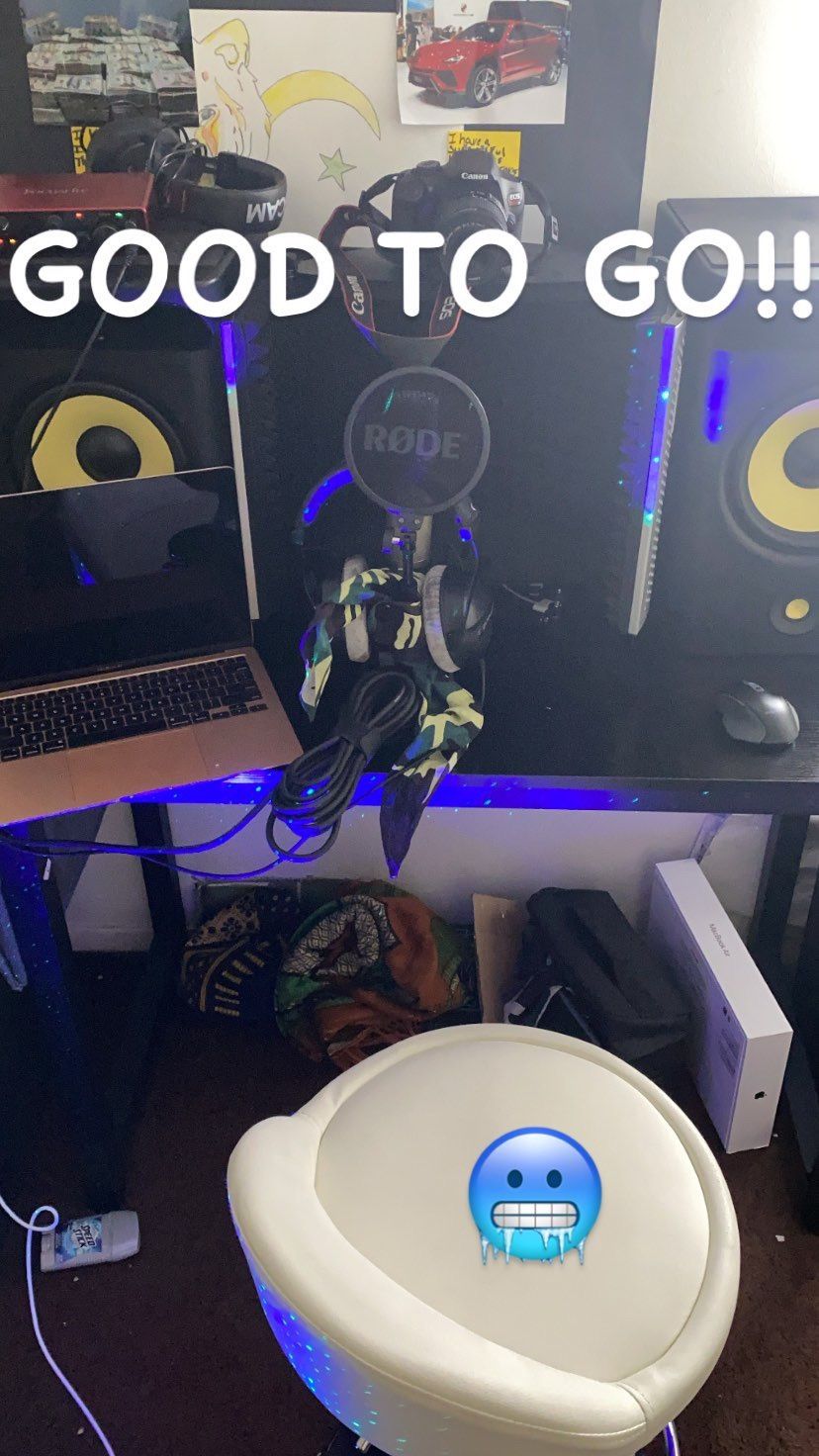 **Pro Home Studio Setup – $1,800**