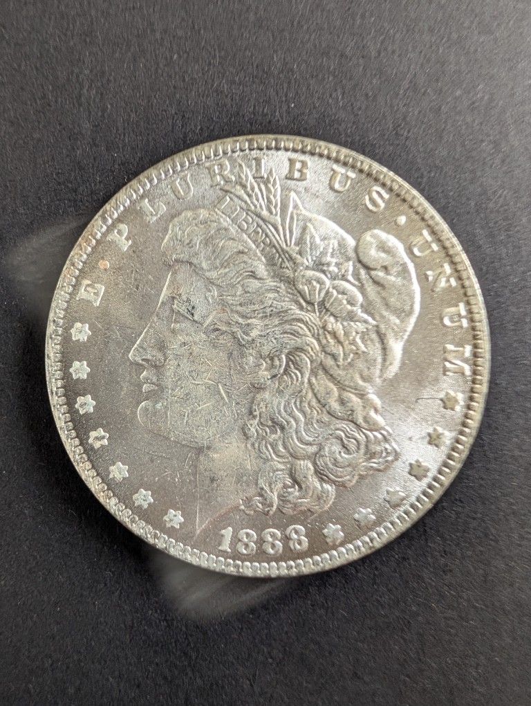 1888 - O MORGAN SILVER DOLLAR