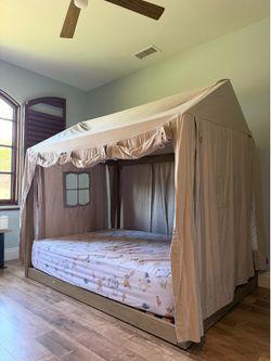 Restoration Hardware RH Baby & Child Playhouse Tent Bed – Full – Gray Oak – Excellent Condition