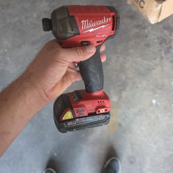 M18 Surge Milwaukee Impact 1/4 