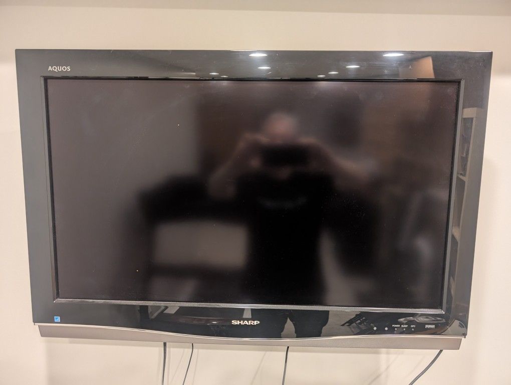 Sony Aquos TV 30"