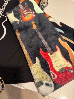 Guitar towels & R&R tee set
