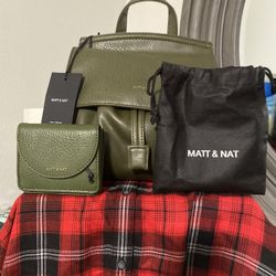 Mat & Nat Crossbody + Wallet 