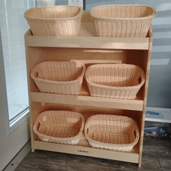 Lakeshore Learning Shelf With 6 Baskets