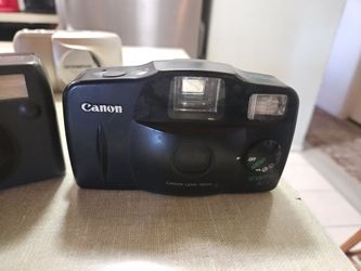 Canon Snappy LX 35mm Point-and-Shoot Film Camera