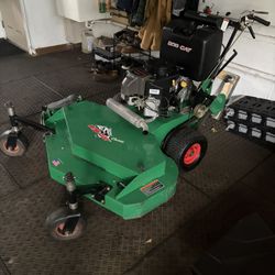 Zero Turn Mower 