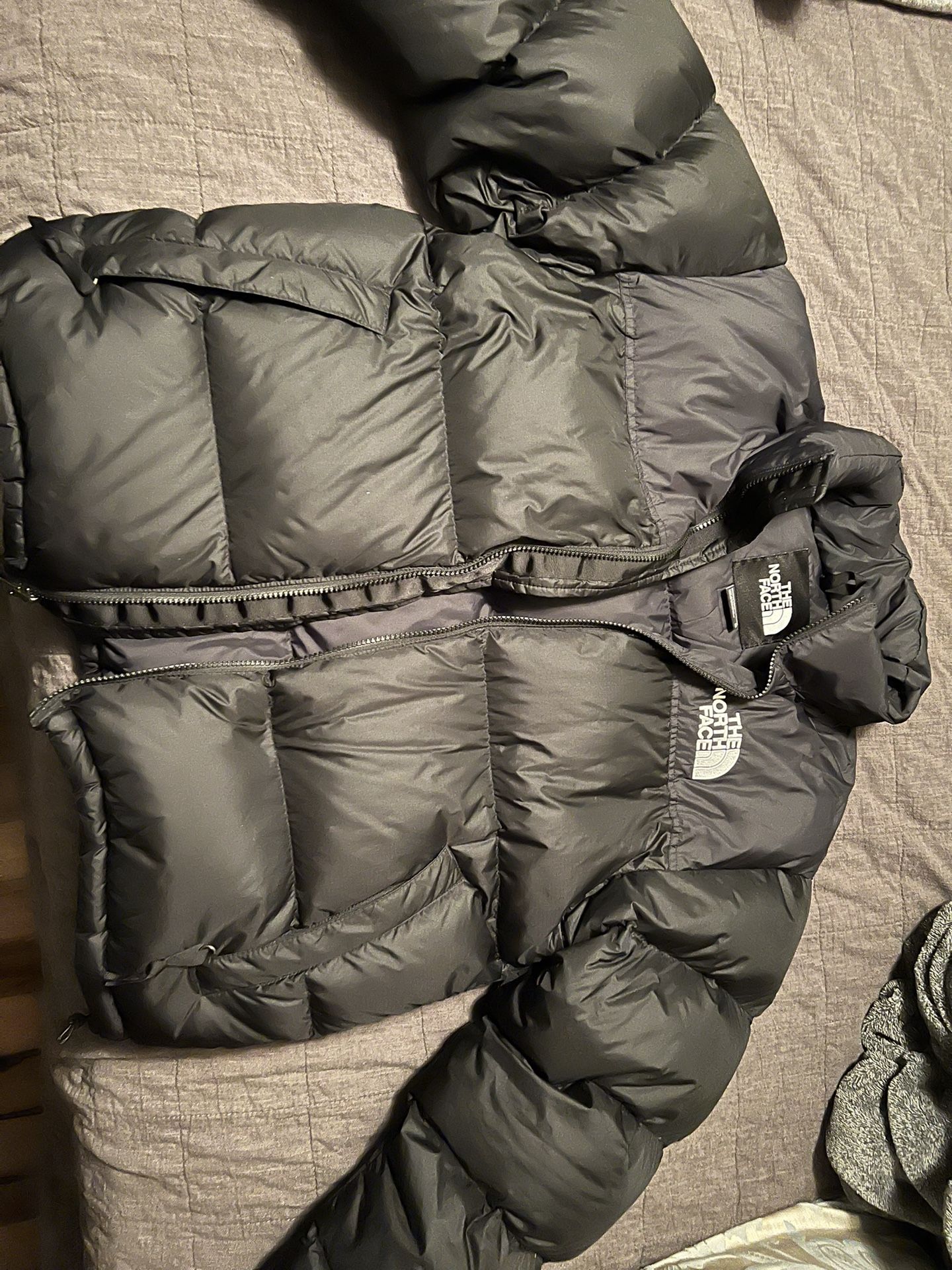 THE NORTH FACE PUFFER JACKET