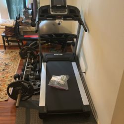 Spirit Xt485 Treadmill 