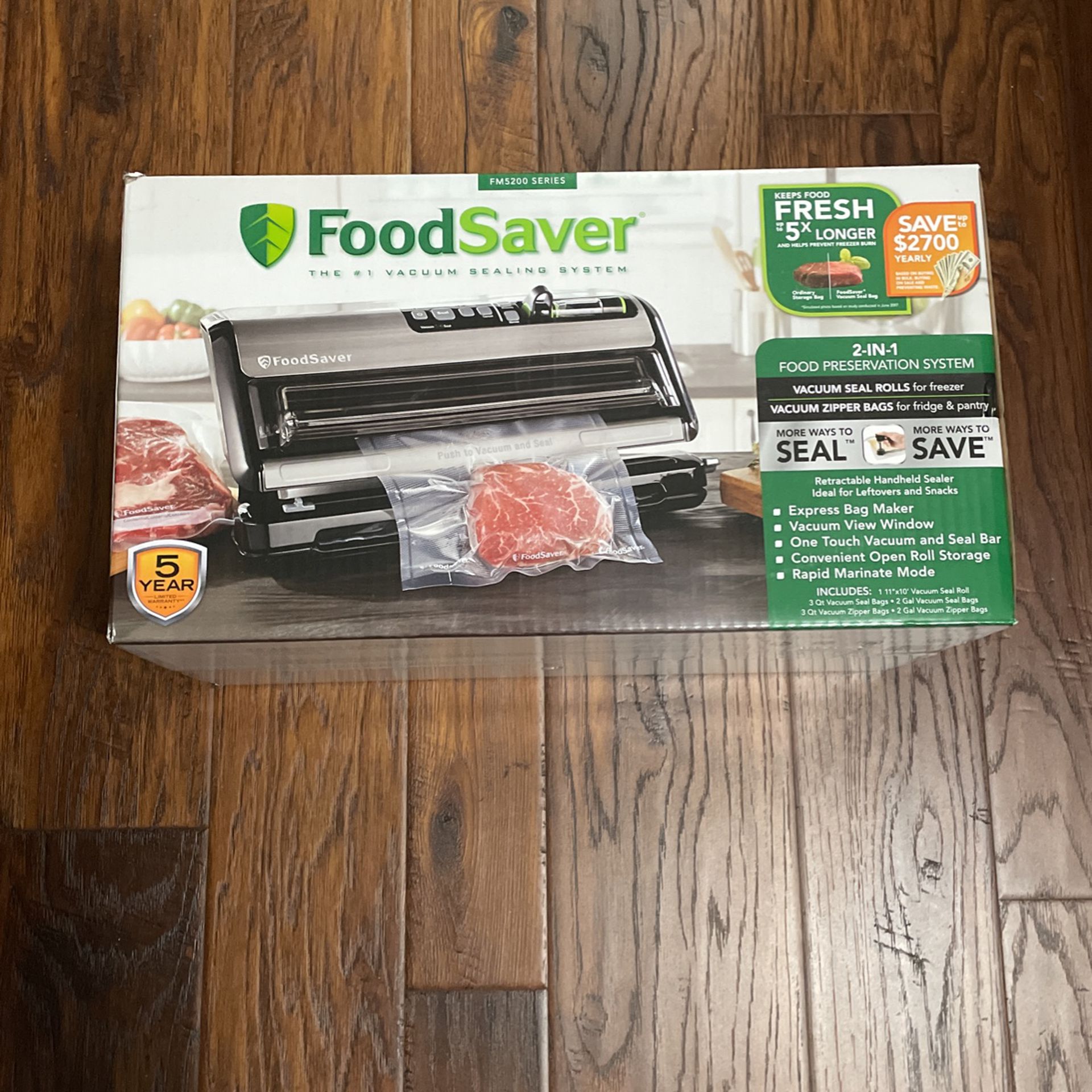 FoodSaver® FM 5200 Vacuum Sealer
