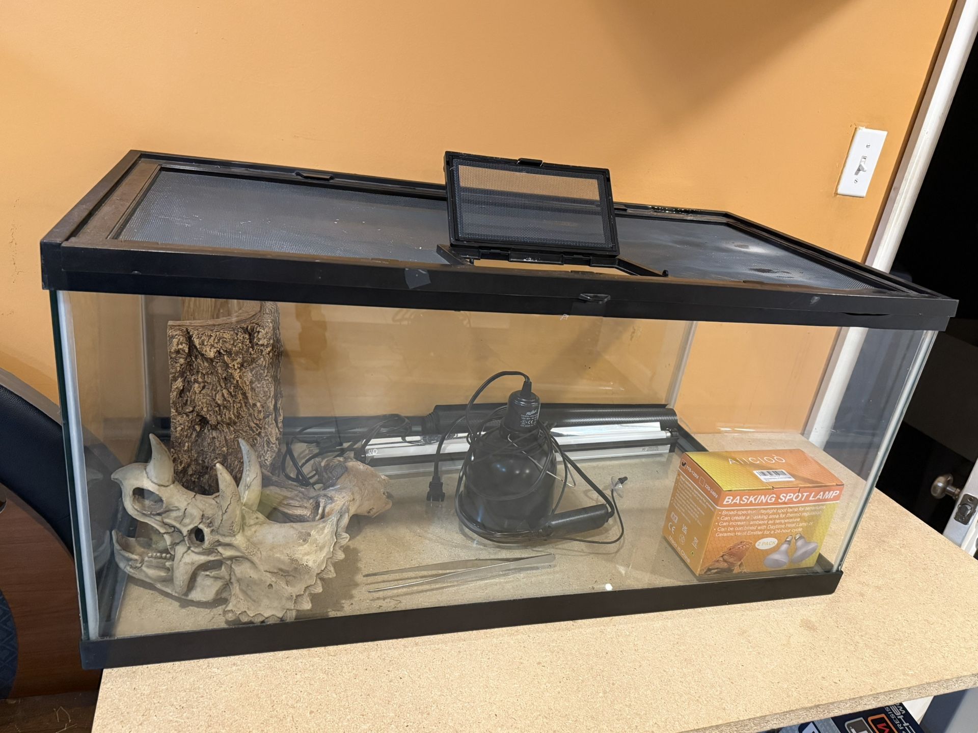 55 Gallon tank