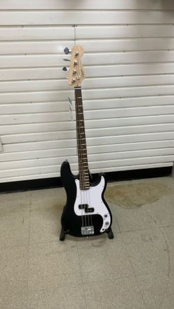 Squire Precision Bass